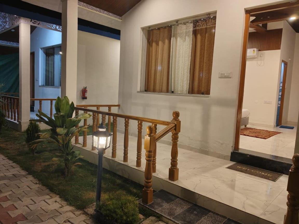 Corbett Jungle Breeze Resort Rámnagar Kültér fotó